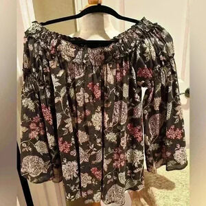 Umgee off the shoulder top